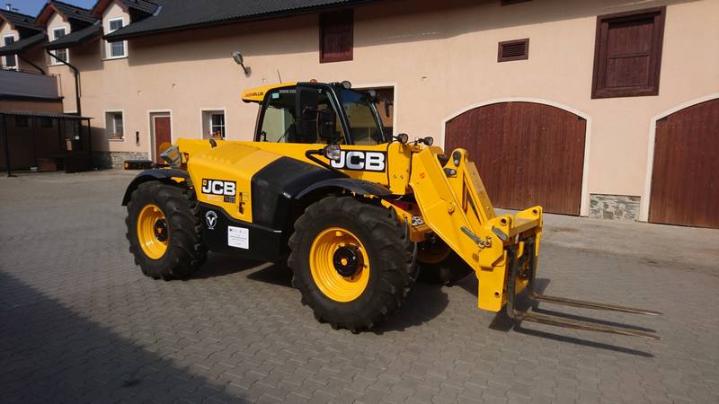 JCB